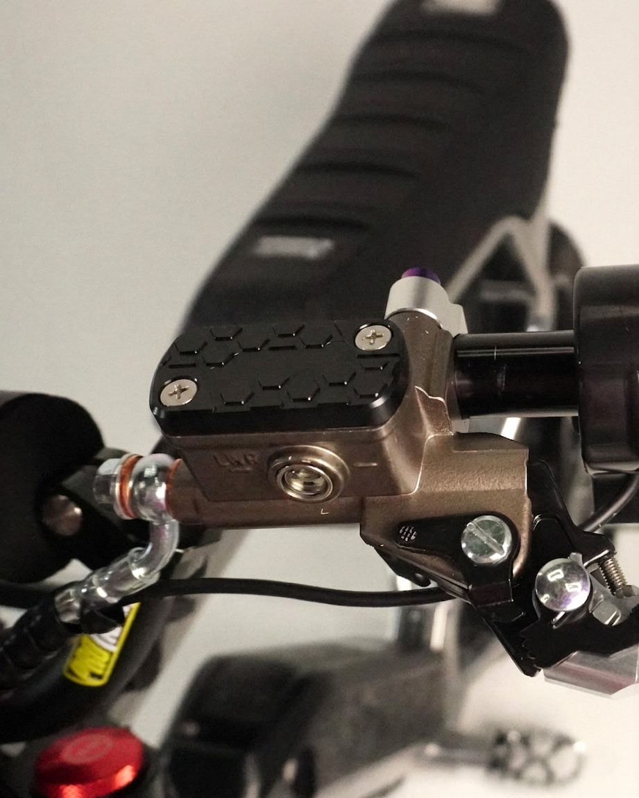 Ultra Bee Brake upgraded Reservoir Cap